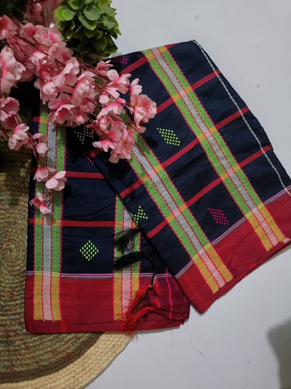 Booti Panchi Saree
