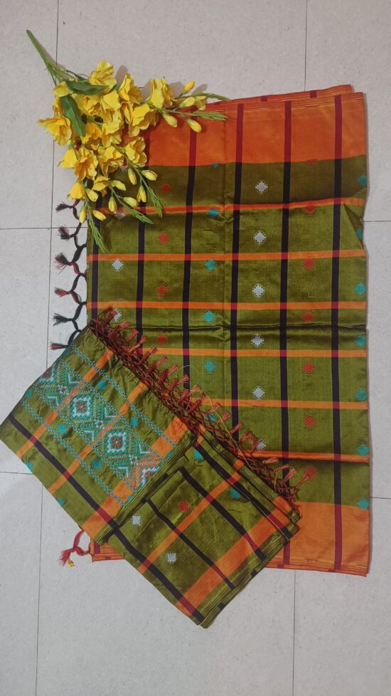 Couple combo panchi saree and dhoti