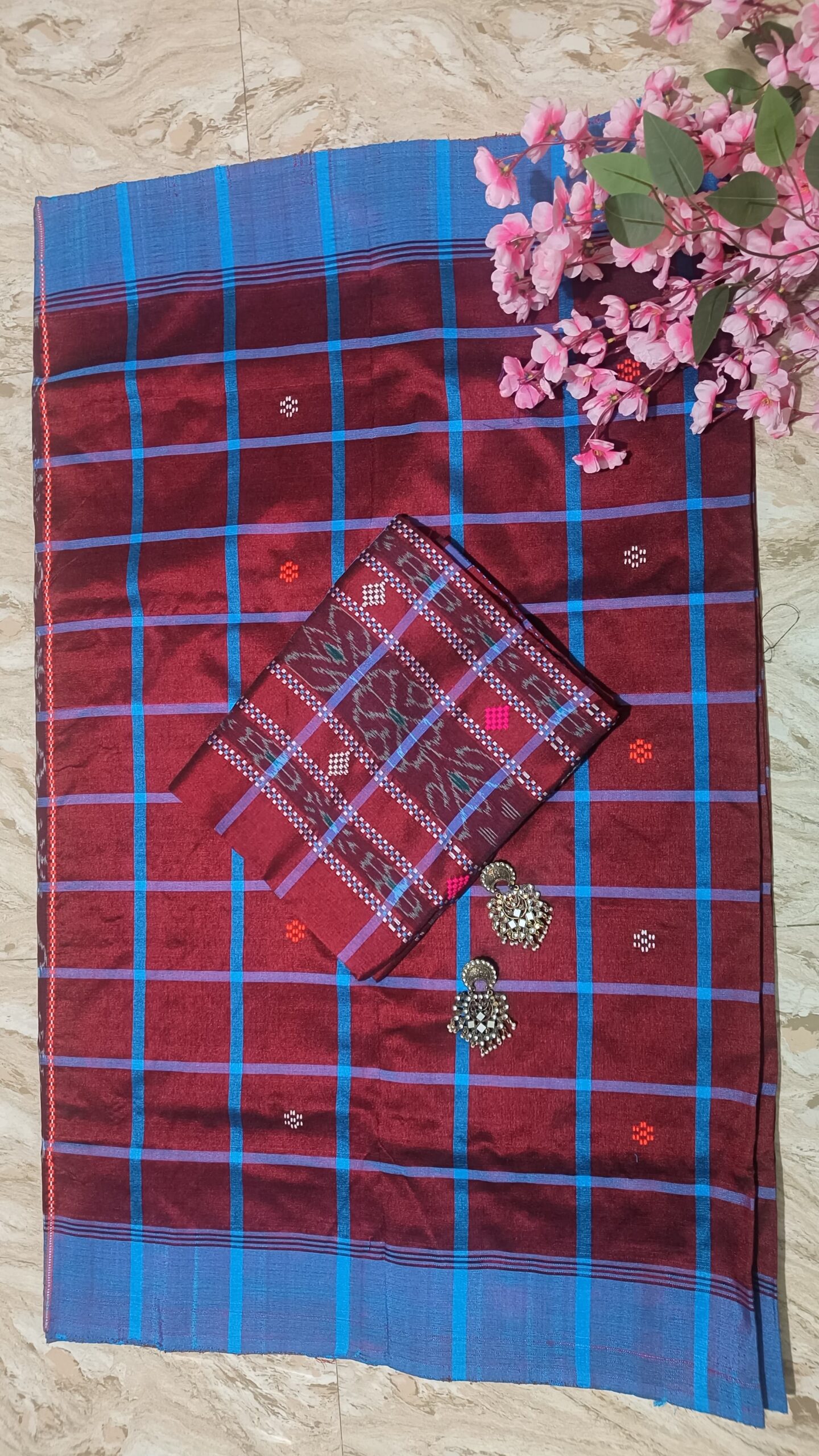 Santhali Panchi Saree and Dhoti Couple Combo - Image 3